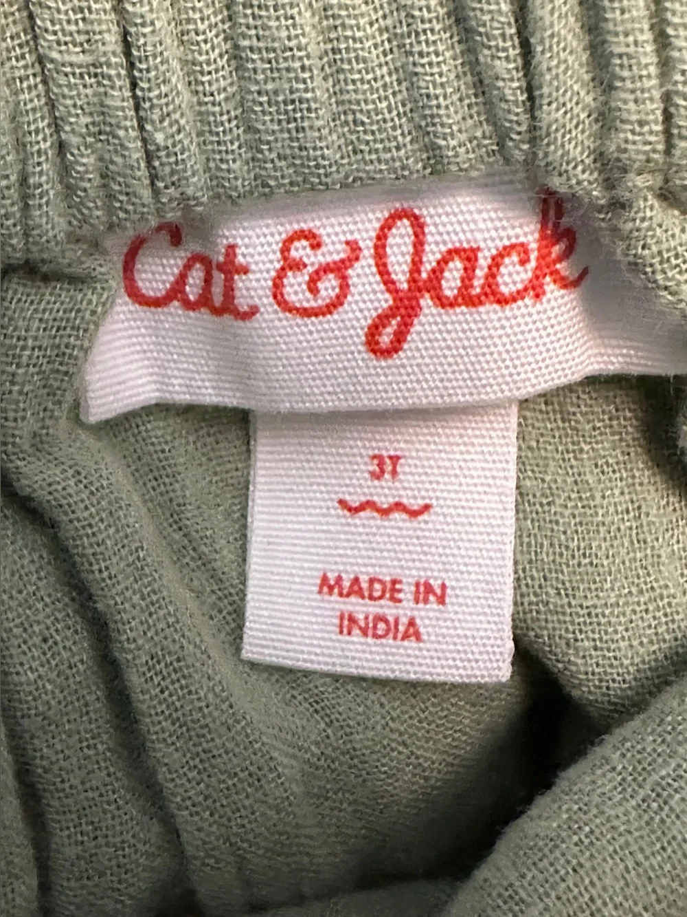 NWOT Toddler girls woven gauze dress from Cat & Jack in a size 3T.